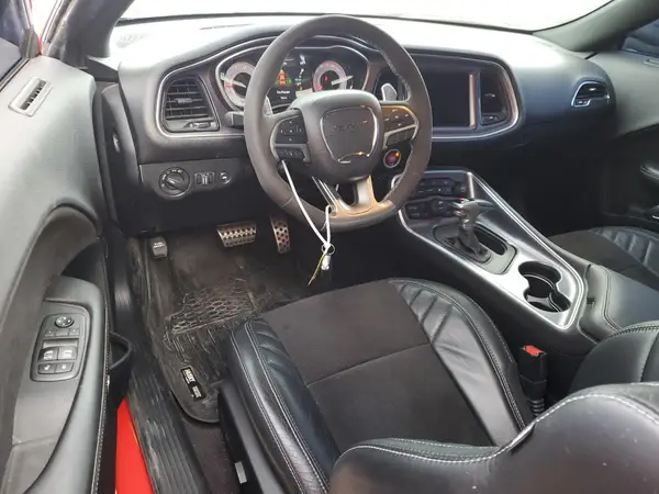2C3CDZH99JH101743 2018 DODGE CHALLENGER - Image 8