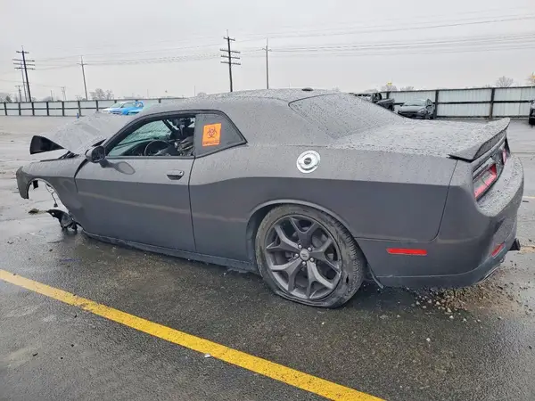 2C3CDZJG0KH670216 2019 DODGE CHALLENGER - Image 2