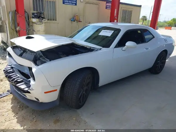 2C3CDZJG0KH719527 2019 DODGE CHALLENGER - Image 2