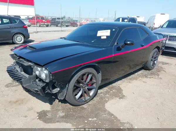 2C3CDZJG0KH749966 2019 DODGE CHALLENGER - Image 2
