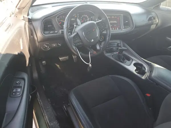 2C3CDZJG0PH574240 2023 DODGE CHALLENGER - Image 8