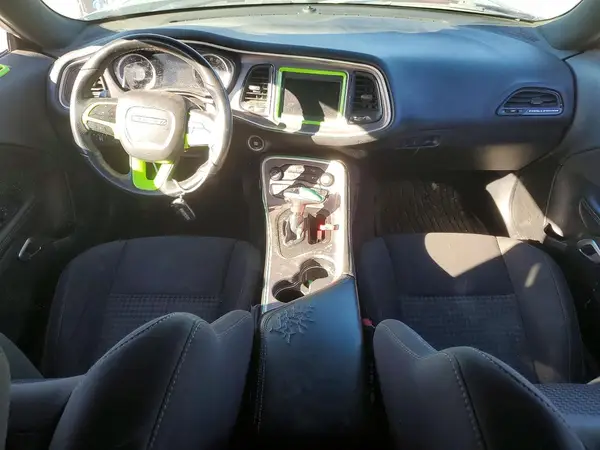 2C3CDZJG1KH557598 2019 DODGE CHALLENGER - Image 8