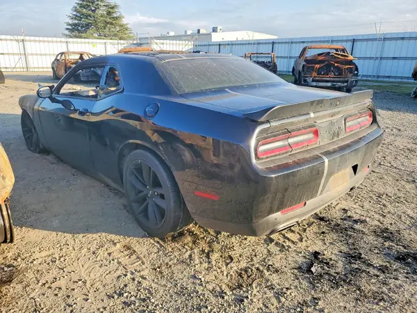 2C3CDZJG1KH694699 2019 DODGE CHALLENGER - Image 2