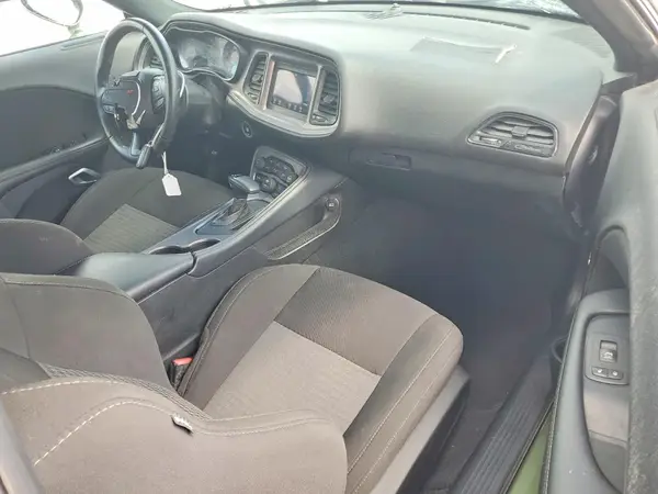 2C3CDZJG1PH582413 2023 DODGE CHALLENGER - Image 8