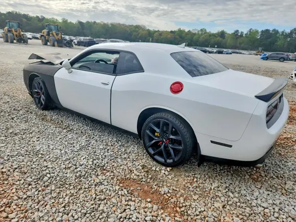 2C3CDZJG2KH557741 2019 DODGE CHALLENGER - Image 2