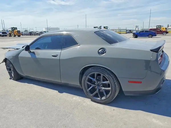 2C3CDZJG2KH602645 2019 DODGE CHALLENGER - Image 2