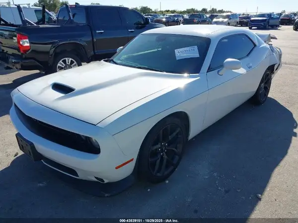 2C3CDZJG2KH621146 2019 DODGE CHALLENGER - Image 2