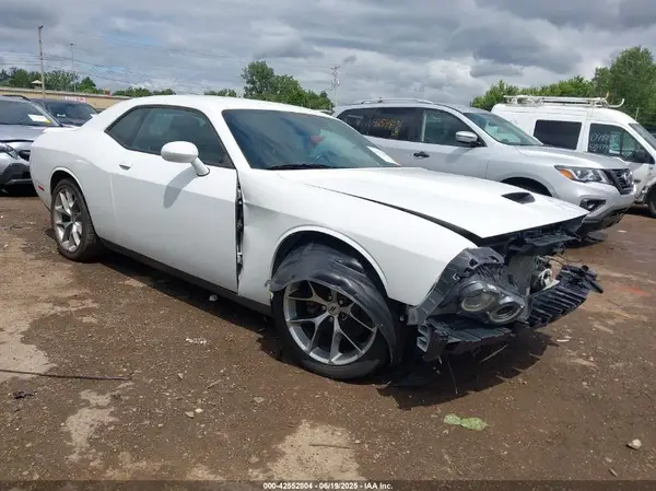 2C3CDZJG2MH615754 2021 DODGE CHALLENGER - Image 1