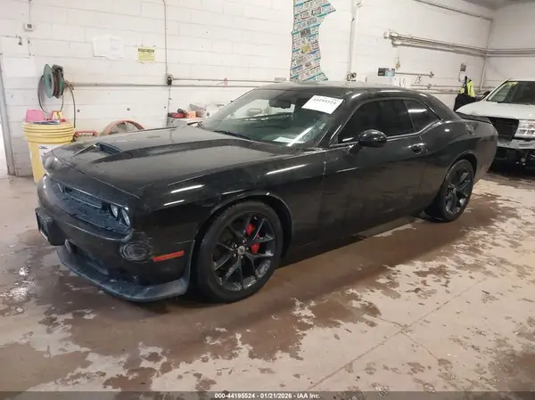 2C3CDZJG2NH181613 2022 DODGE CHALLENGER - Image 2