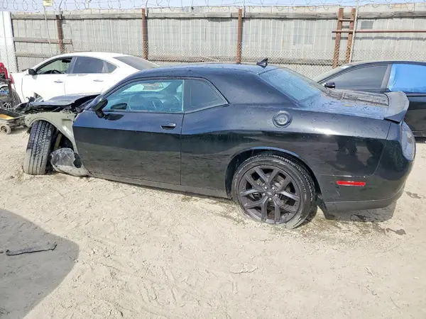 2C3CDZJG2NH238585 2022 DODGE CHALLENGER - Image 2