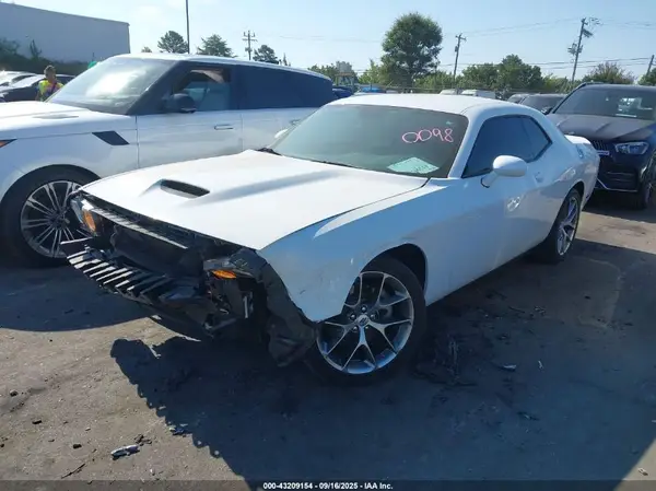 2C3CDZJG2NH260098 2022 DODGE CHALLENGER - Image 2