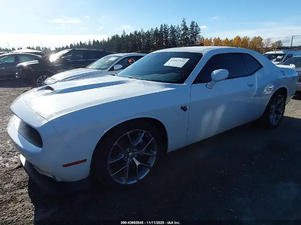 2C3CDZJG3NH254388 2022 DODGE CHALLENGER - Image 2