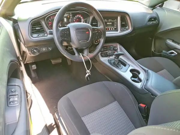 2C3CDZJG3PH549672 2023 DODGE CHALLENGER - Image 8