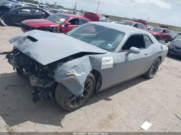 2C3CDZJG4MH604688 2021 DODGE CHALLENGER - Image 2