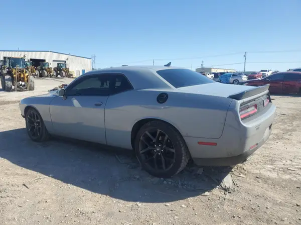 2C3CDZJG4MH674188 2021 DODGE CHALLENGER - Image 2