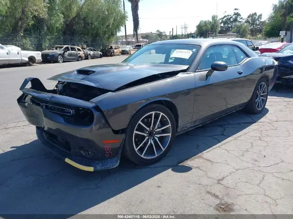 2C3CDZJG4PH593860 2023 DODGE CHALLENGER - Image 2