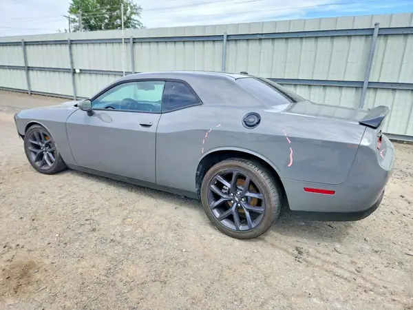 2C3CDZJG4PH669089 2023 DODGE CHALLENGER - Image 2