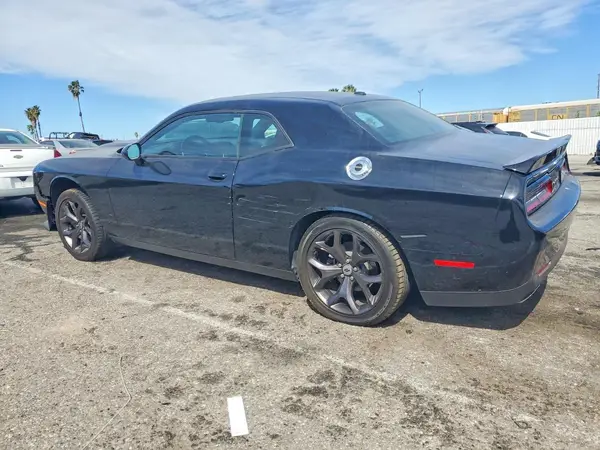 2C3CDZJG5KH674133 2019 DODGE CHALLENGER - Image 2