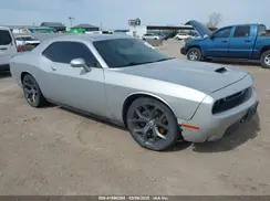 2C3CDZJG5KH747372 2019 DODGE CHALLENGER
