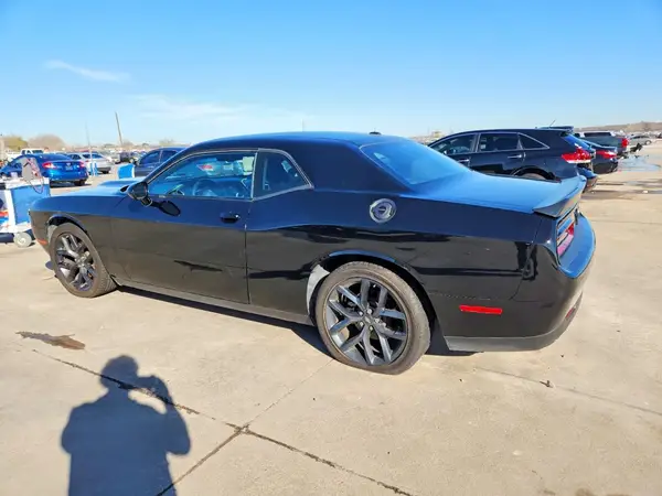 2C3CDZJG5NH182156 2022 DODGE CHALLENGER - Image 2