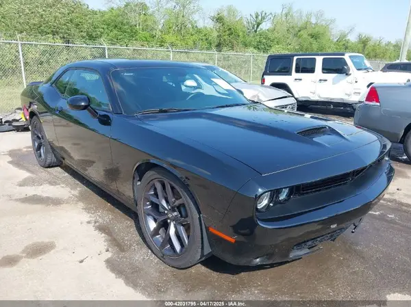 2C3CDZJG5PH695796 2023 DODGE CHALLENGER - Image 1
