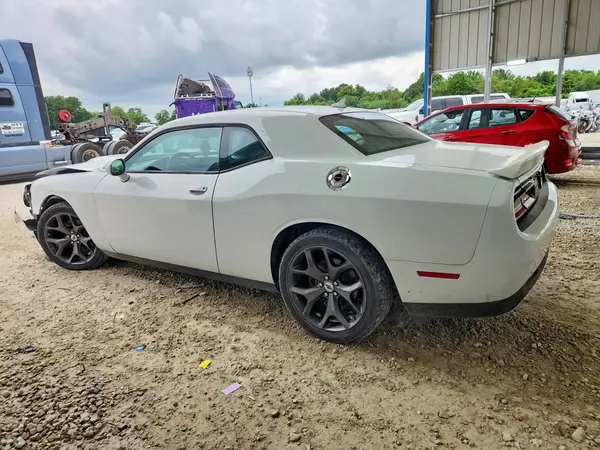 2C3CDZJG6KH690132 2019 DODGE CHALLENGER - Image 2