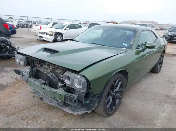 2C3CDZJG6MH567689 2021 DODGE CHALLENGER - Image 2