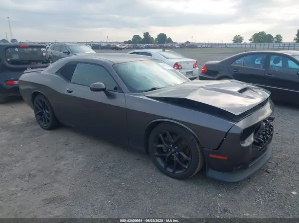 2C3CDZJG6MH576750 2021 DODGE CHALLENGER - Image 1