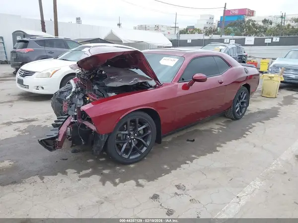 2C3CDZJG6PH571102 2023 DODGE CHALLENGER - Image 2