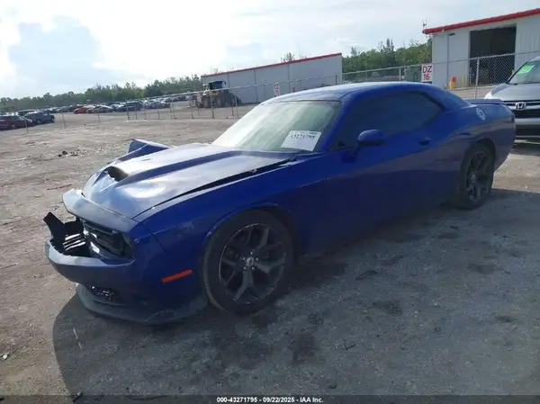 2C3CDZJG7KH591352 2019 DODGE CHALLENGER - Image 2