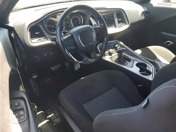 2C3CDZJG7KH756381 2019 DODGE CHALLENGER - Image 8