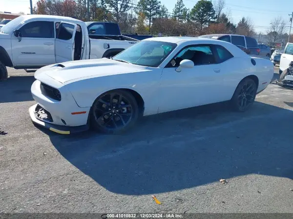 2C3CDZJG7PH610408 2023 DODGE CHALLENGER - Image 2