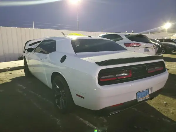 2C3CDZJG7PH621280 2023 DODGE CHALLENGER - Image 2