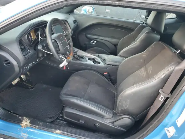 2023 DODGE CHALLENGER auction photo 7