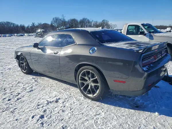 2C3CDZJG8KH571028 2019 DODGE CHALLENGER - Image 2