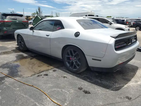 2C3CDZJG8LH137967 2020 DODGE CHALLENGER - Image 2