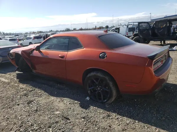 2C3CDZJG8LH236014 2020 DODGE CHALLENGER - Image 2