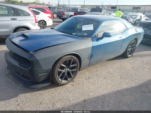 2C3CDZJG8LH253718 2020 DODGE CHALLENGER - Image 2