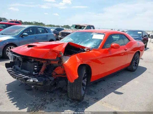 2C3CDZJG8PH590962 2023 DODGE CHALLENGER - Image 2