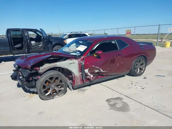 2C3CDZJG9KH737251 2019 DODGE CHALLENGER - Image 2