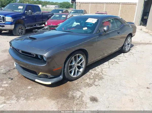 2C3CDZJG9PH610524 2023 DODGE CHALLENGER - Image 2