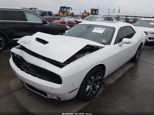 2C3CDZJGXKH503894 2019 DODGE CHALLENGER - Image 2