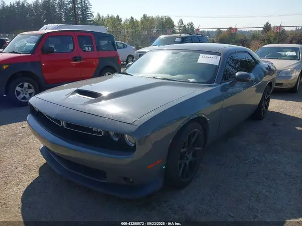2C3CDZJGXKH551802 2019 DODGE CHALLENGER - Image 2