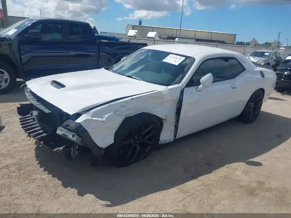 2C3CDZJGXKH715808 2019 DODGE CHALLENGER - Image 2