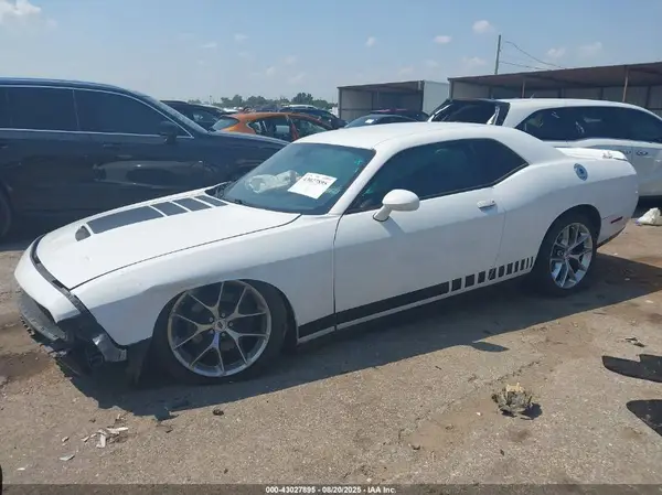 2C3CDZJGXLH155046 2020 DODGE CHALLENGER - Image 2