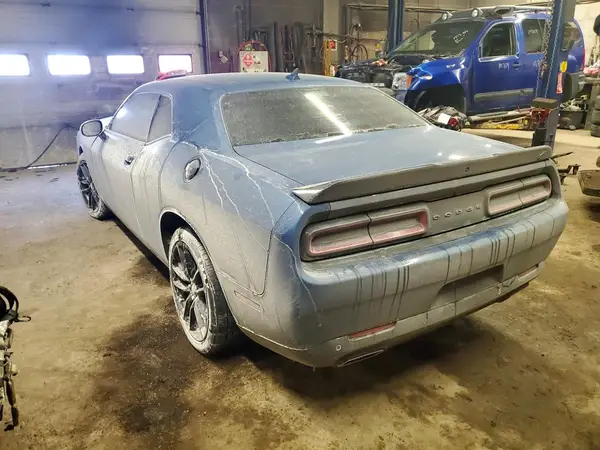2C3CDZKG0PH696515 2023 DODGE CHALLENGER - Image 2