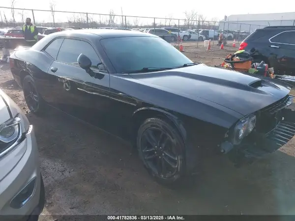 2C3CDZKG1KH642987 2019 DODGE CHALLENGER - Image 1