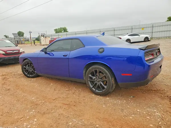 2C3CDZKG1NH231061 2022 DODGE CHALLENGER - Image 2