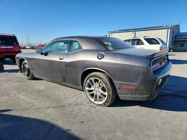 2C3CDZKG2NH188561 2022 DODGE CHALLENGER - Image 2