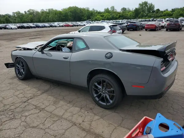 2C3CDZKG2PH696905 2023 DODGE CHALLENGER - Image 2